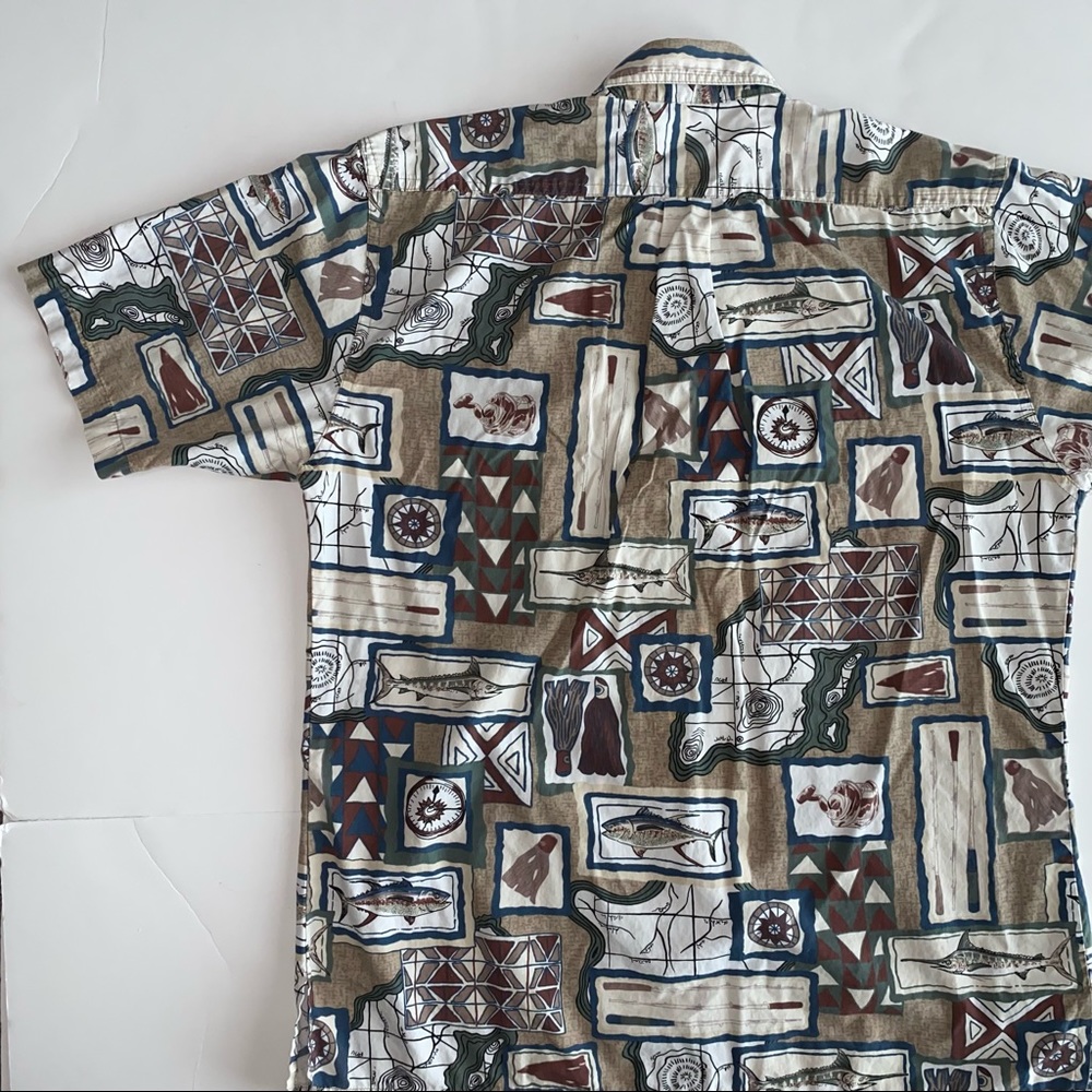 Hook and Tackle Button Up - Picture 5 of 9